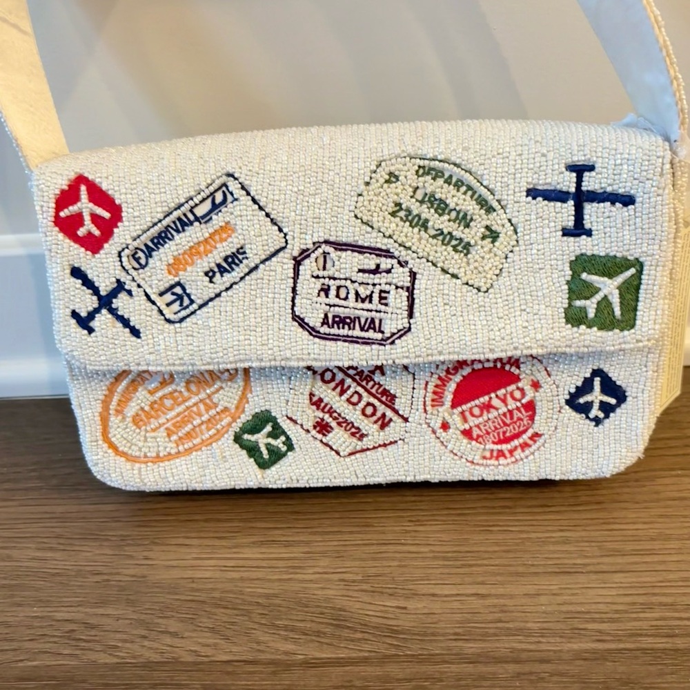 NWT VIRAL beaded passport /travel bag